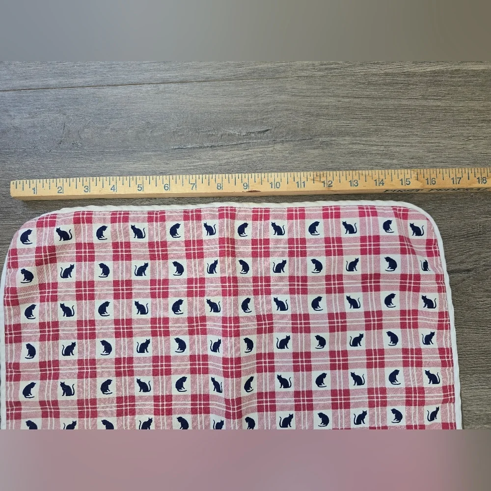 VTG Set Of Checkered Cat Place Mats And Matching Napkins